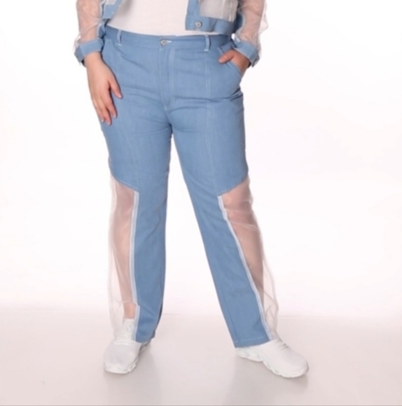 Thrill Jeans Plus Size Organza Detail Straight Leg Jeans. Light Wash. Si… - Picture 1 of 9